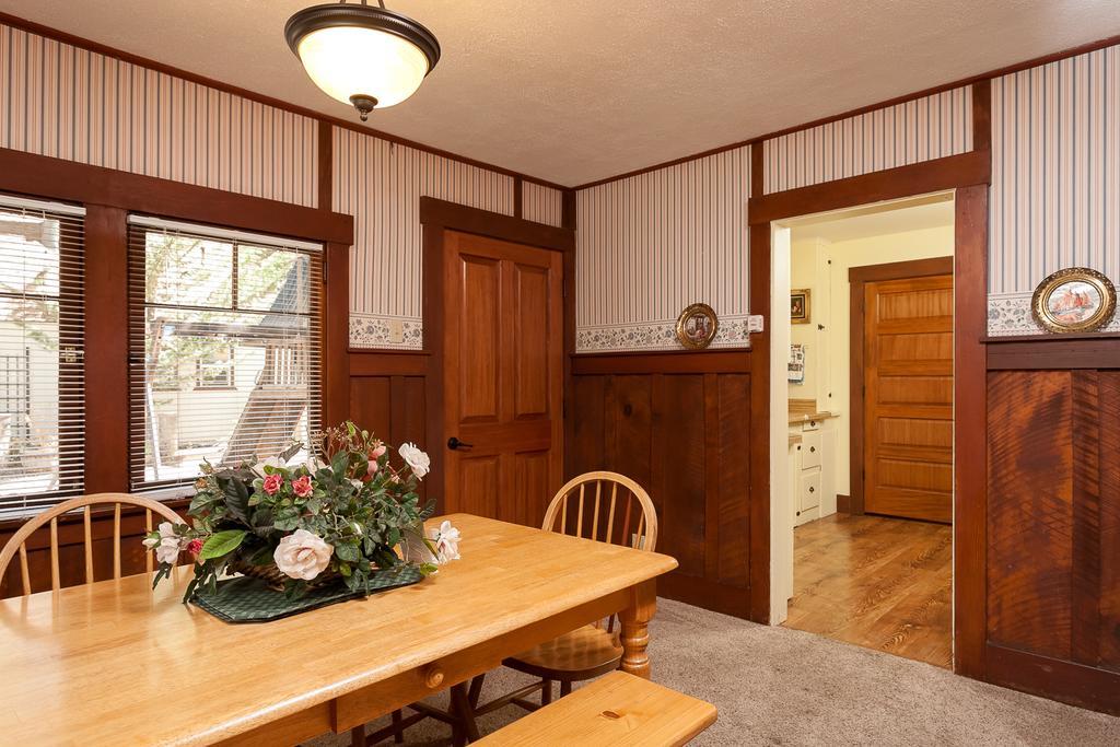 Timber Haven Lodge 大熊湖 外观 照片